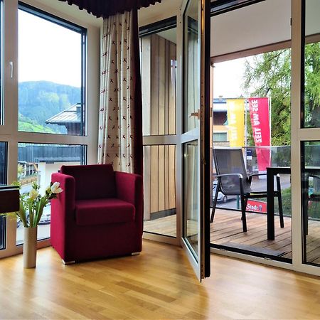 Alpin & See Resort - Pinzgau Holidays Zell am See Bagian luar foto