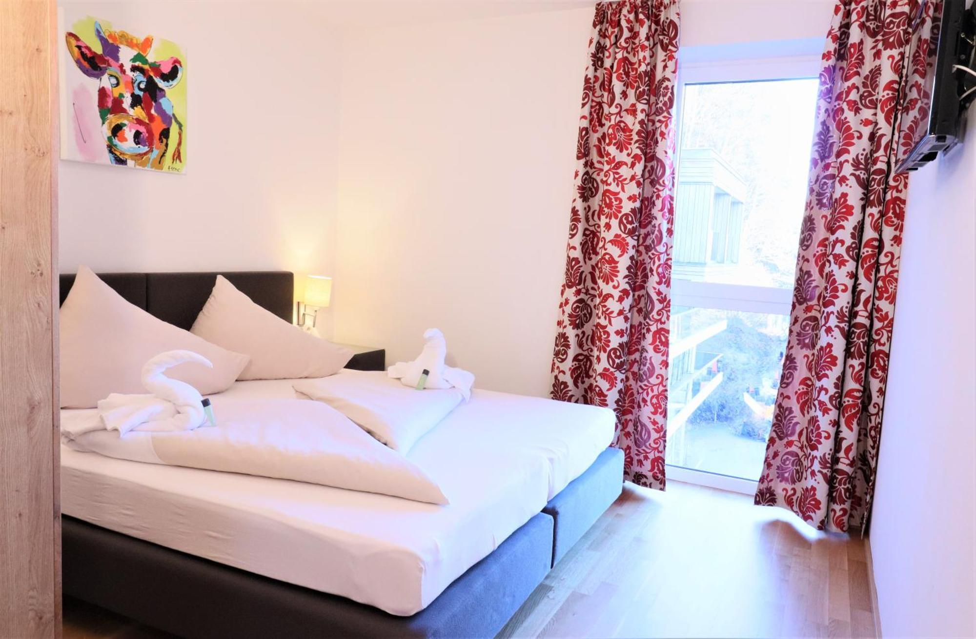 Alpin & See Resort - Pinzgau Holidays Zell am See Ruang foto